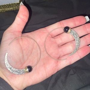 Silpada sterling silver hoops with black accent! Amazing condition!